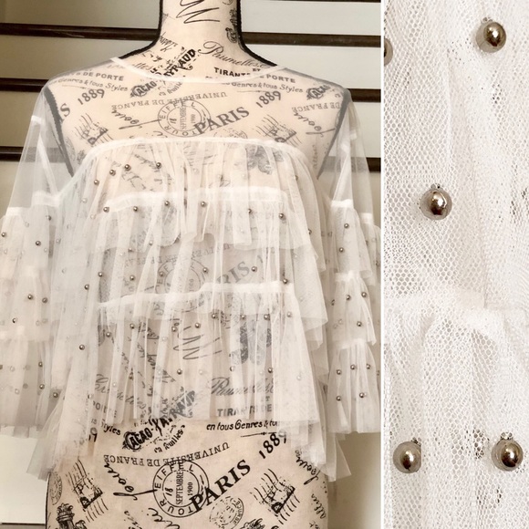 Touch Me Tops - 🎉HP🎉TRENDING Sheer Ruffled Embellished Crop Top